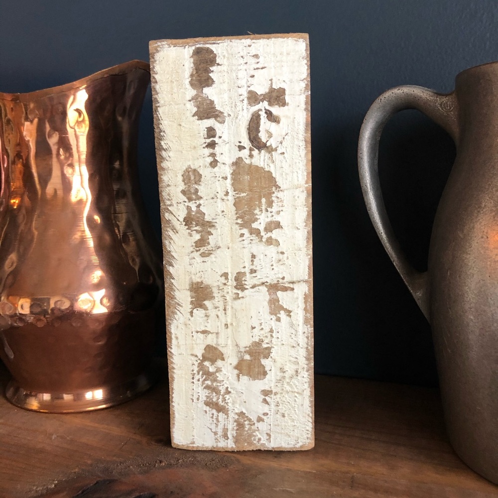 Vintage style wooden letter “I” cream paint
